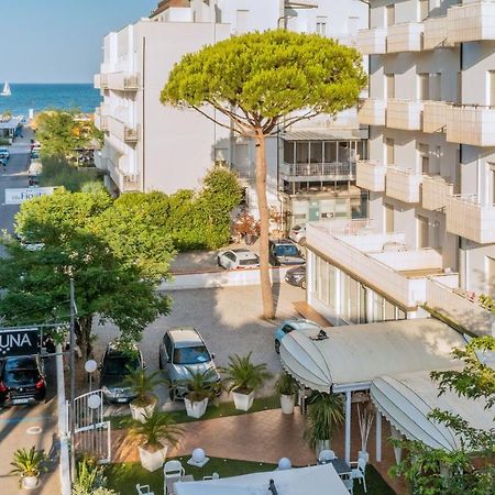 Hotel Bruna B&B Milano Marittima Buitenkant foto