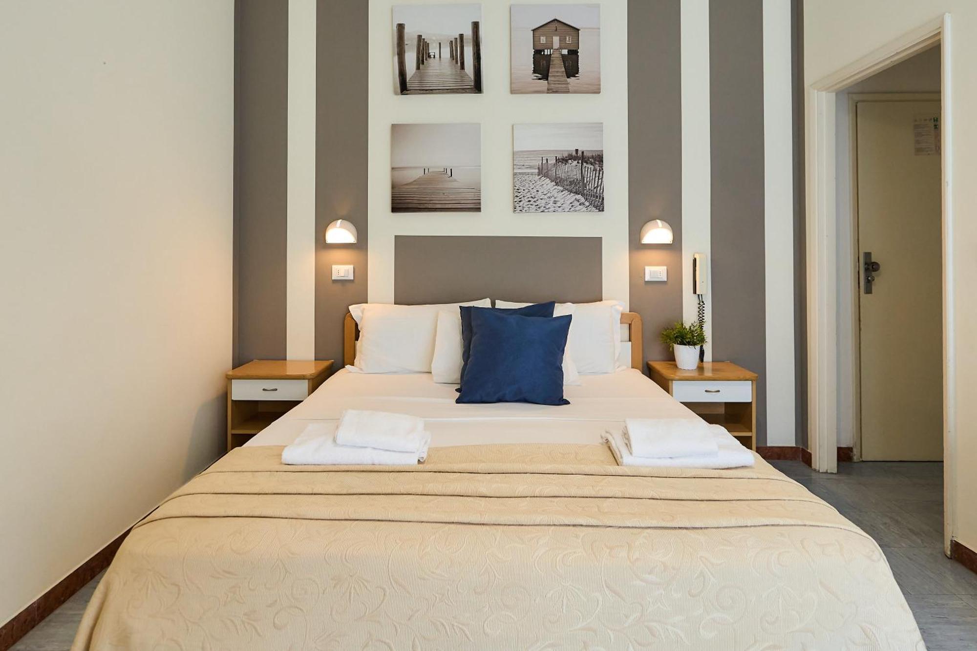 Hotel Bruna B&B Milano Marittima Buitenkant foto