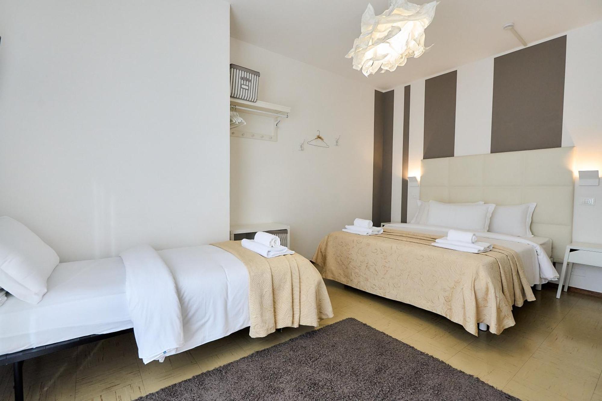 Hotel Bruna B&B Milano Marittima Buitenkant foto