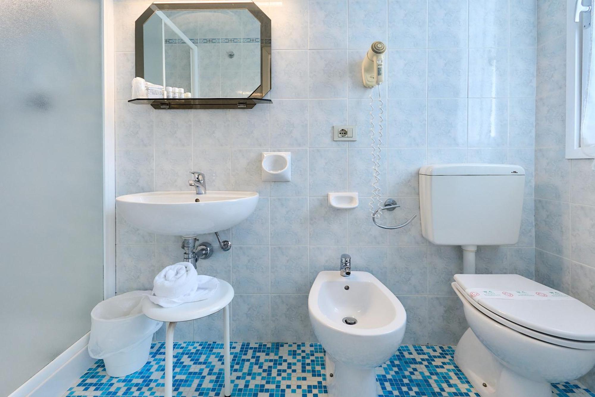 Hotel Bruna B&B Milano Marittima Buitenkant foto